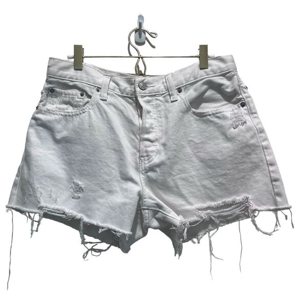 Free People White Distressed Raw Hem Denim Beach Jean Y2K Cut Off Shorts - Picture 10 of 13